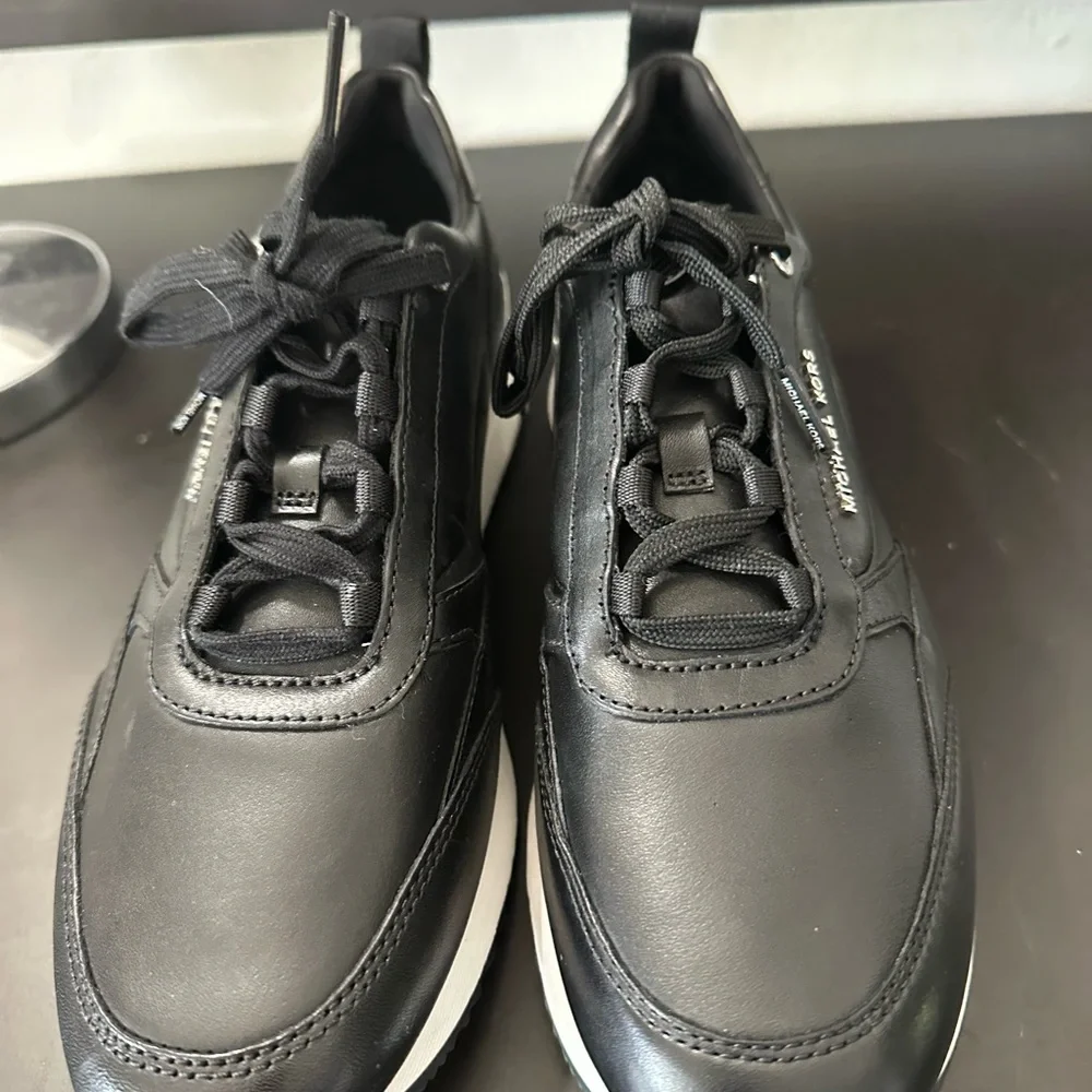 🆕Michael Kors Allie Stride Leather Sneakers